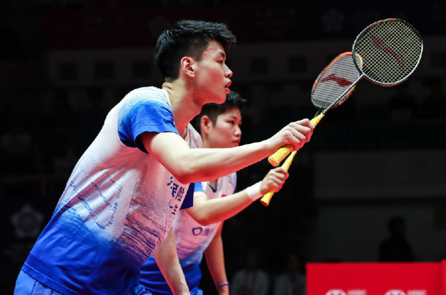 开云体育在线-马来西亚队横扫印度队，黄鸭组合扛起全队