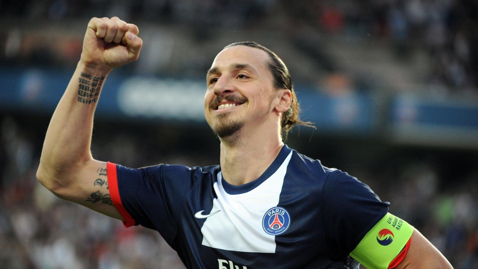 当国家德比硝烟遇上洛杉矶夜幕，浓眉在篮球战场复刻足球巨星的统治力